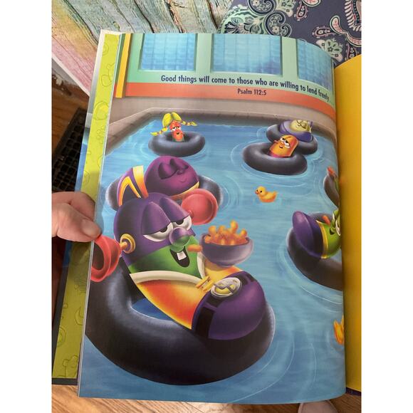 2006 Larry Boy in the Swim of Things Veggie Tales - Picture 8 of 10